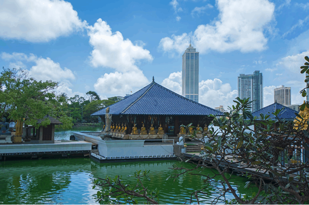 ガンガラーマ寺院