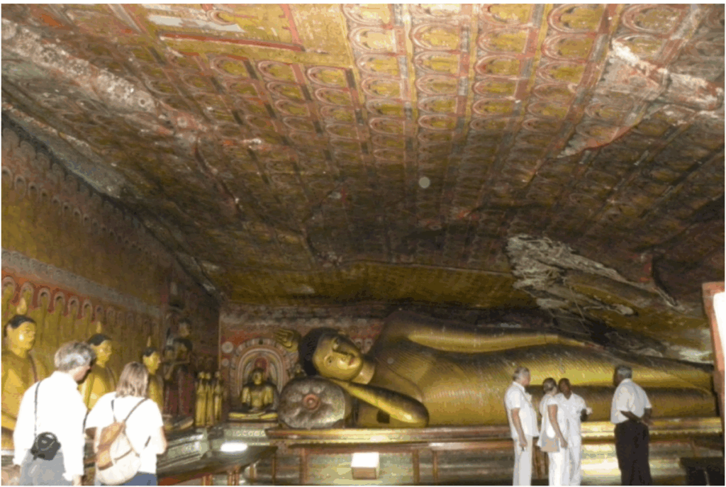 ダンブッラ石窟寺院